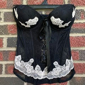 Victoria’s Secret Lace & Ribbon Corset Top